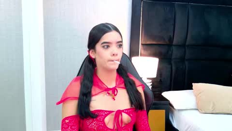 ViolettJhonson online show from 12-17-25, 02:12