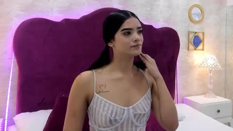 ViolettJhonson online show from 12-22-25, 02:47