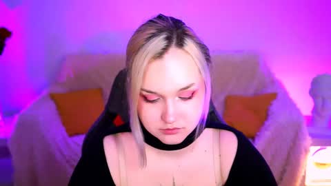 Violett online show from 05-26-26, 08:10