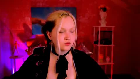 Violett online show from 06-24-26, 08:13