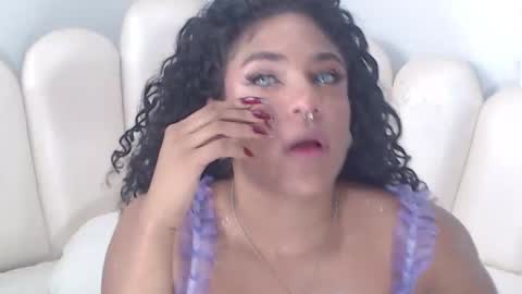 violetxia_ online show from 03-27-26, 06:52