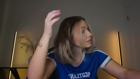 Violla online show from 11-24-25, 08:25