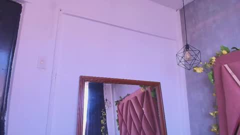 Violetta online show from 09-25-25, 06:55