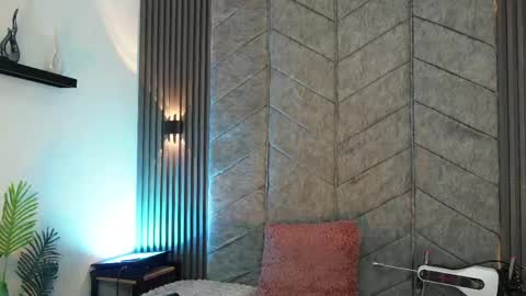 viollettebylyly online show from 05-07-26, 12:10