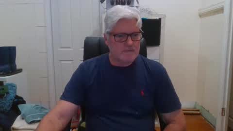 Snapshot of viper654321 chatting on 12-06-24, 07:43 viper654321 online show from 12-06-24, 07:43