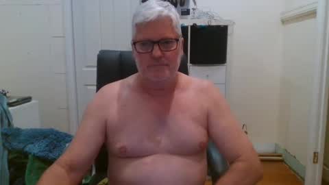 Snapshot of viper654321 chatting on 02-24-25, 08:17 viper654321 online show from 02-24-25, 08:17