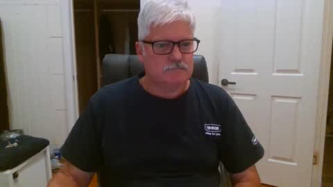 Snapshot of viper654321 chatting on 09-23-25, 07:55 viper654321 online show from 09-23-25, 07:55