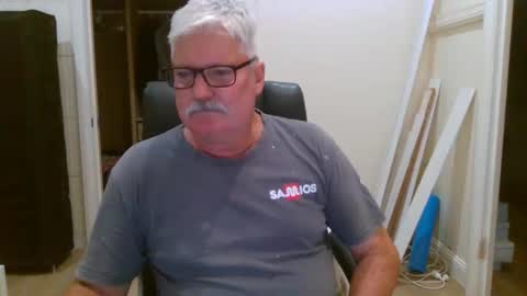 Snapshot of viper654321 chatting on 01-12-26, 07:35 viper654321 online show from 01-12-26, 07:35