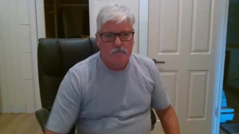 Snapshot of viper654321 chatting on 02-08-26, 07:34 viper654321 online show from 02-08-26, 07:34