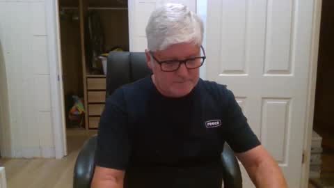Snapshot of viper654321 chatting on 04-30-26, 07:25 viper654321 online show from 04-30-26, 07:25