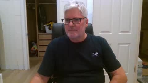 Snapshot of viper654321 chatting on 05-05-26, 08:00 viper654321 online show from 05-05-26, 08:00