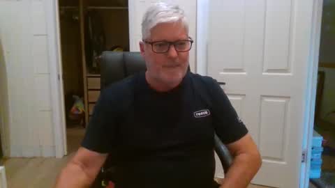 Snapshot of viper654321 chatting on 05-06-26, 06:41 viper654321 online show from 05-06-26, 06:41