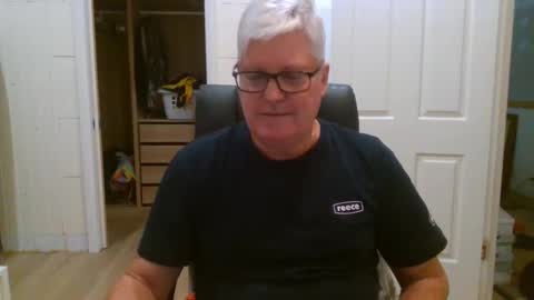 Snapshot of viper654321 chatting on 05-07-26, 12:49 viper654321 online show from 05-07-26, 12:49