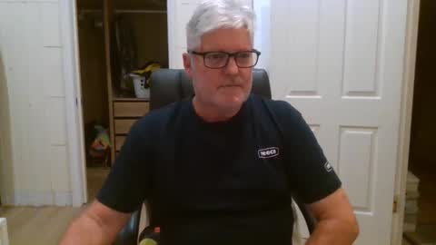 Snapshot of viper654321 chatting on 05-13-26, 08:01 viper654321 online show from 05-13-26, 08:01
