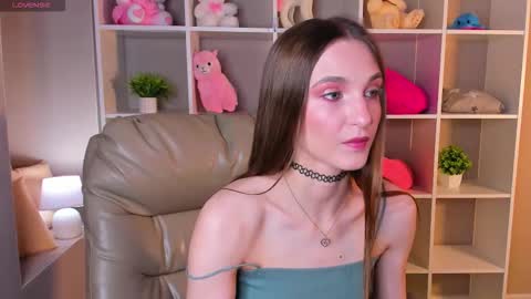 Virdjinia online show from 09-18-25, 08:38