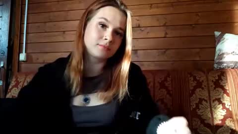 Mia online show from 10-03-25, 01:30