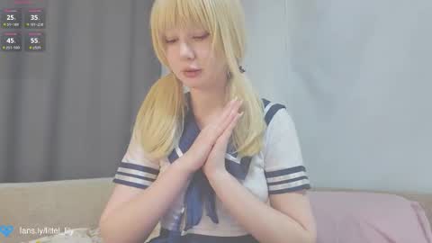 Snapshot of virgiin_lily chatting on 10-27-25, 04:33 Lily online show from 10-27-25, 04:33