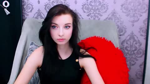 VirginLuna online show from 05-24-26, 07:19
