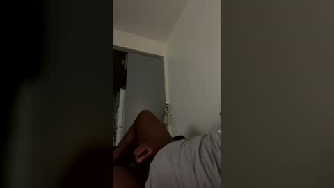 Elle Hood online show from 06-23-26, 12:47