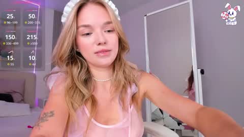 Chloe online show from 06-23-26, 03:15