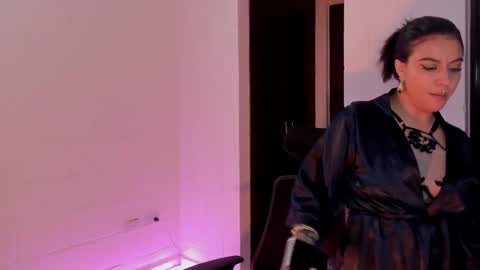 Lu online show from 01-21-25, 01:50