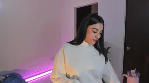 Lu online show from 02-11-25, 11:54