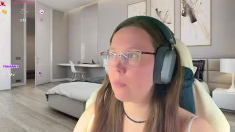 Victoria Romans online show from 05-09-26, 11:48