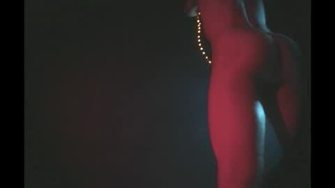 Visuals Lonely online show from 10-09-25, 01:47