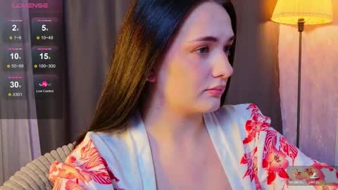 Snapshot of vitajoy_ chatting on 03-04-26, 03:18 Vita online show from 03-04-26, 03:18