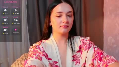 Snapshot of vitajoy_ chatting on 03-26-26, 04:45 Vita online show from 03-26-26, 04:45