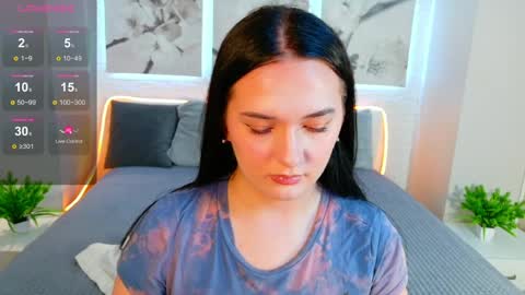 Snapshot of vitajoy_ chatting on 03-27-26, 10:37 Vita online show from 03-27-26, 10:37