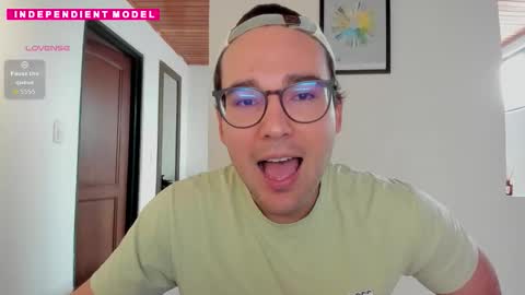 Vito Ferrer online show from 03-18-26, 02:31