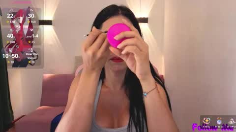 VITTORIA  online show from 02-10-26, 07:01