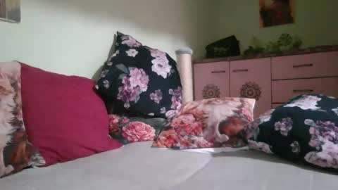 Snapshot of viva919 chatting on 12-04-24, 04:38 Viva online show from 12-04-24, 04:38