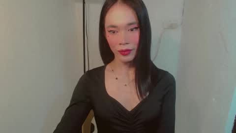 SANDRA GOING YOU online show from 05-24-26, 05:51
