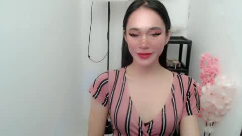 SANDRA GOING YOU online show from 06-17-26, 12:02