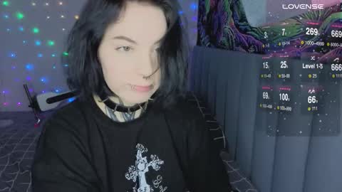 Vivi   online show from 02-02-26, 01:48