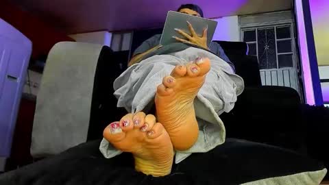 Snapshot of vivi_honey_ chatting on 10-02-25, 11:23 IGkarol navarret3 online show from 10-02-25, 11:23