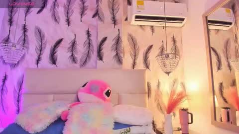 Viviana  online show from 02-15-26, 12:40