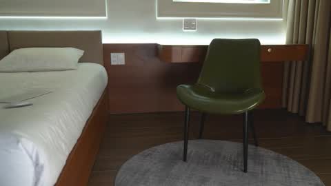 Vivian online show from 03-15-26, 08:09