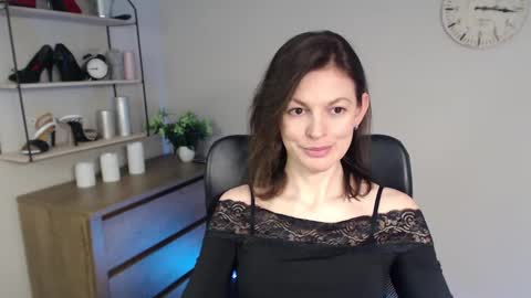 Vivian online show from 02-06-25, 10:15