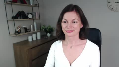 Vivian online show from 02-13-25, 10:12