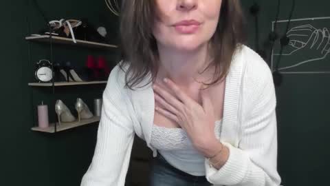 Vivian online show from 09-26-25, 07:01