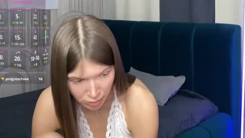 Vivian Evans online show from 03-07-25, 03:51