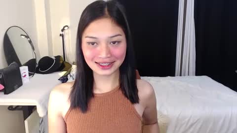 Vivian online show from 12-14-24, 10:07