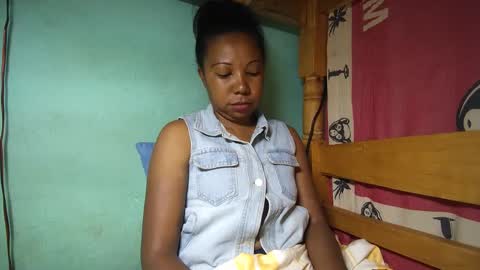 viviane0812 online show from 02-20-25, 12:47