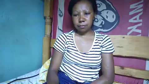 viviane0812 online show from 02-27-25, 06:53
