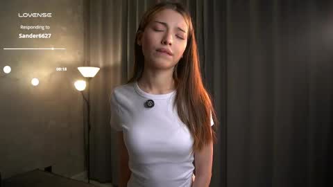 Naomi online show from 05-15-26, 03:52