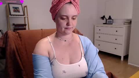 Lela online show from 06-29-26, 11:10