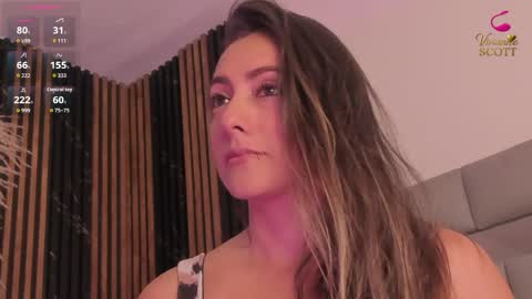 Snapshot of vivianne_scott chatting on 03-31-26, 12:16 Vivi online show from 03-31-26, 12:16